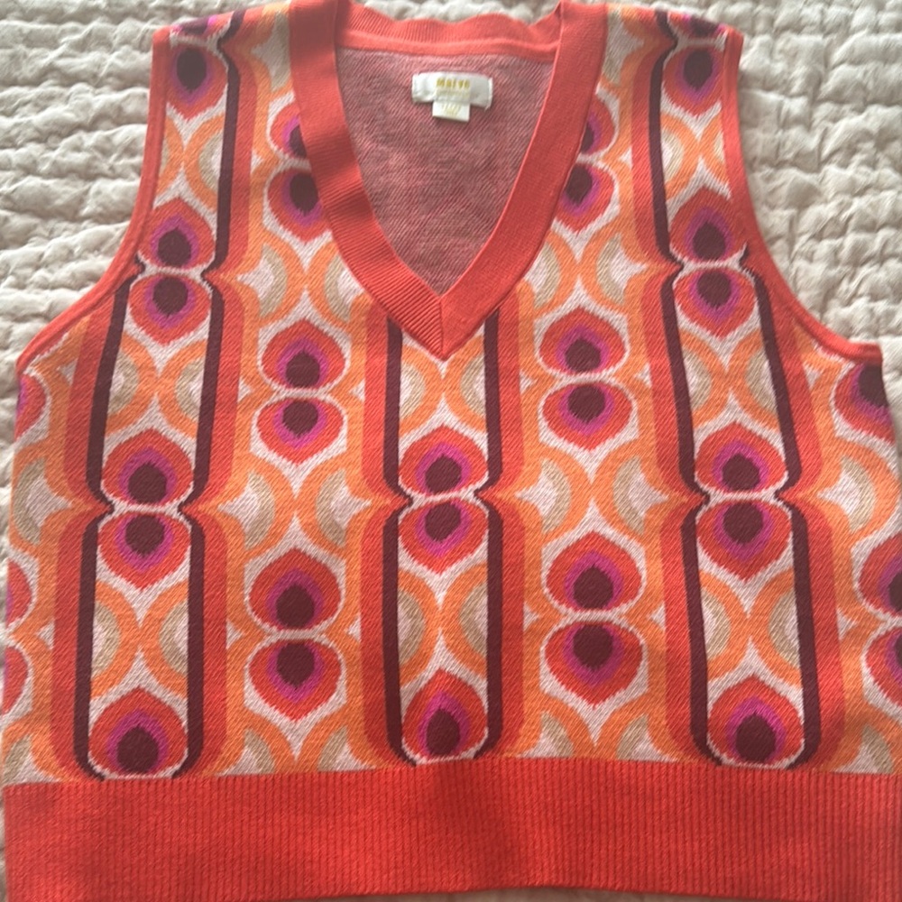Geometric Patterned Orange Sweater Vest